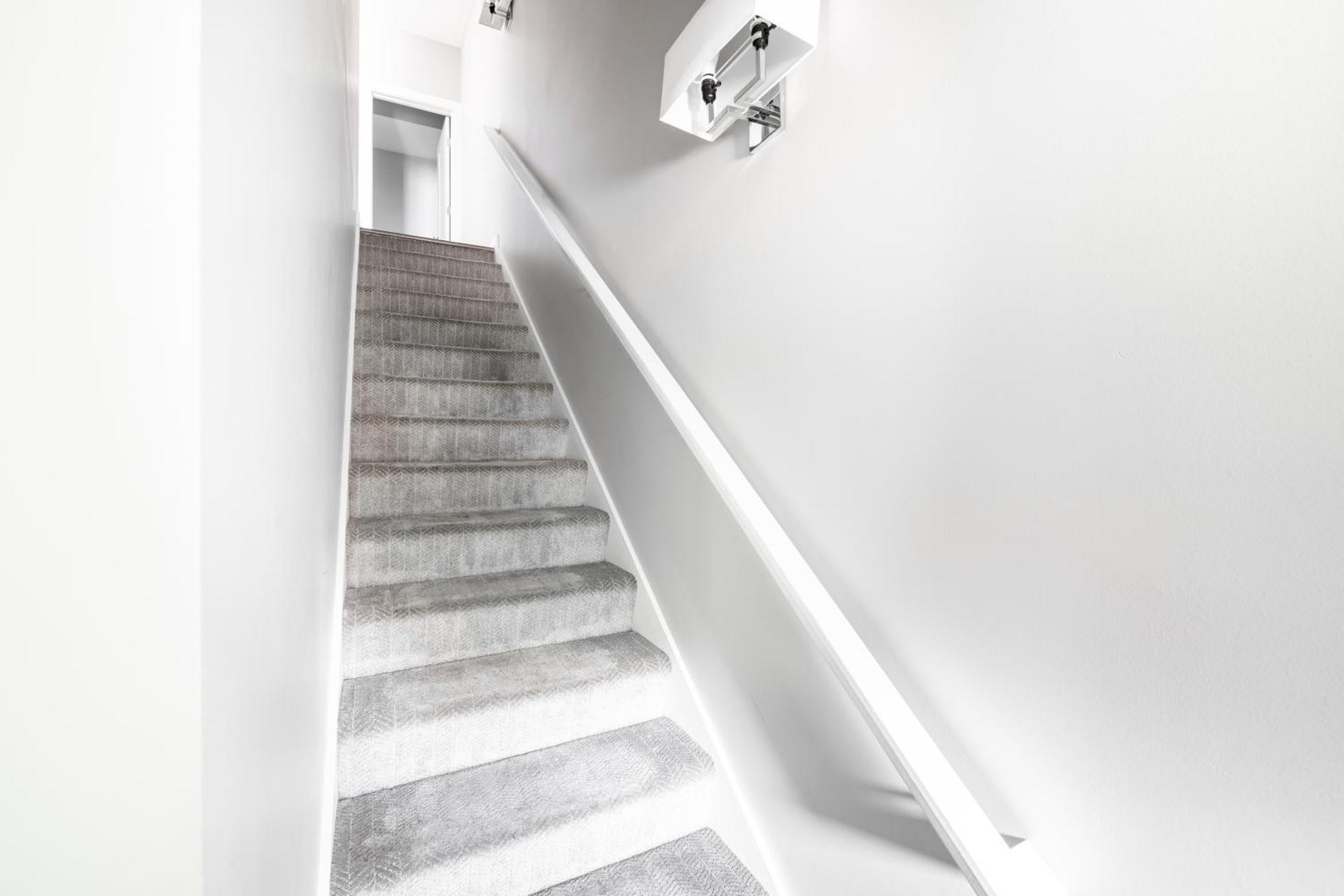 Luxury Downtown Townhome Unit 7 Cleveland Extérieur photo