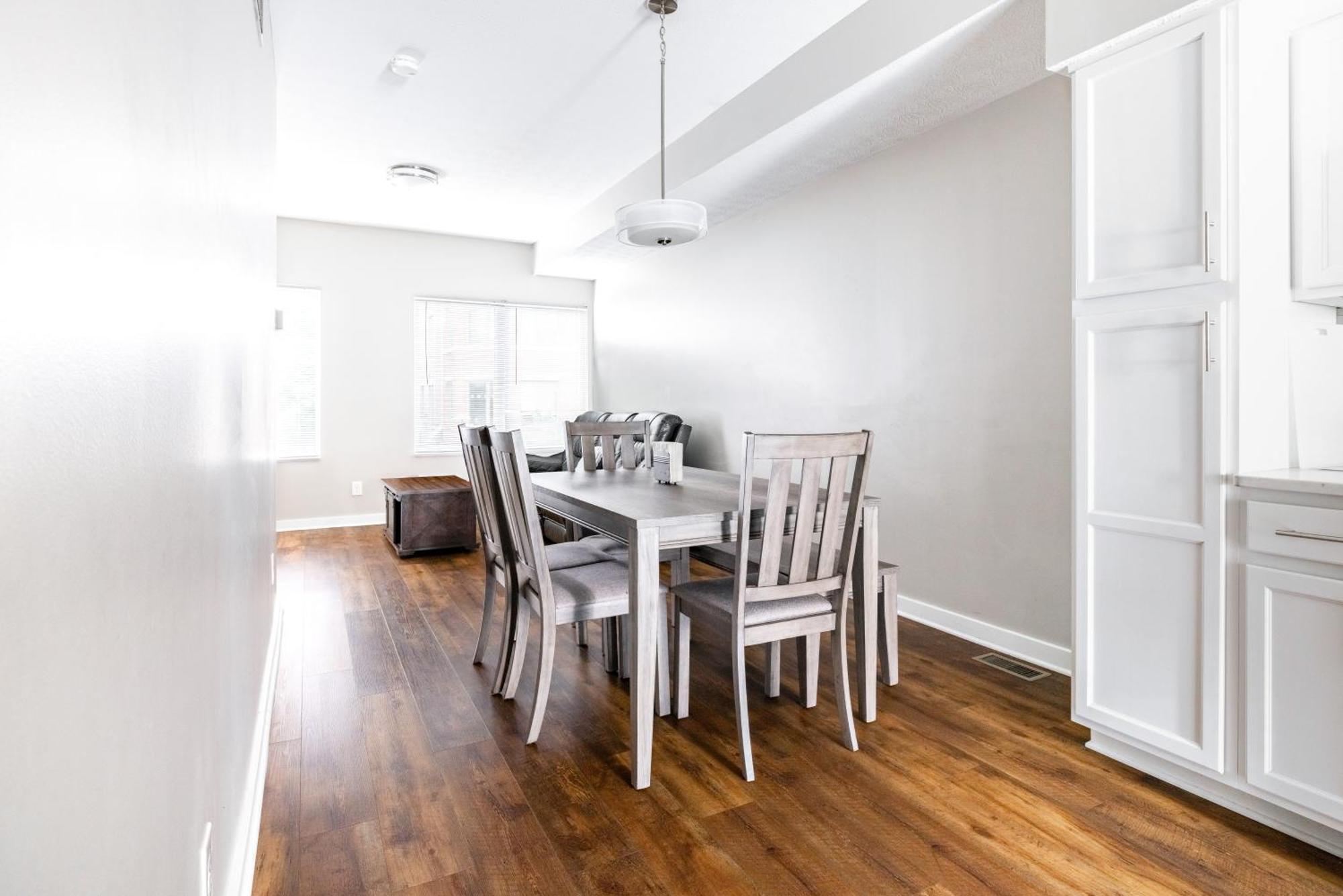 Luxury Downtown Townhome Unit 7 Cleveland Extérieur photo